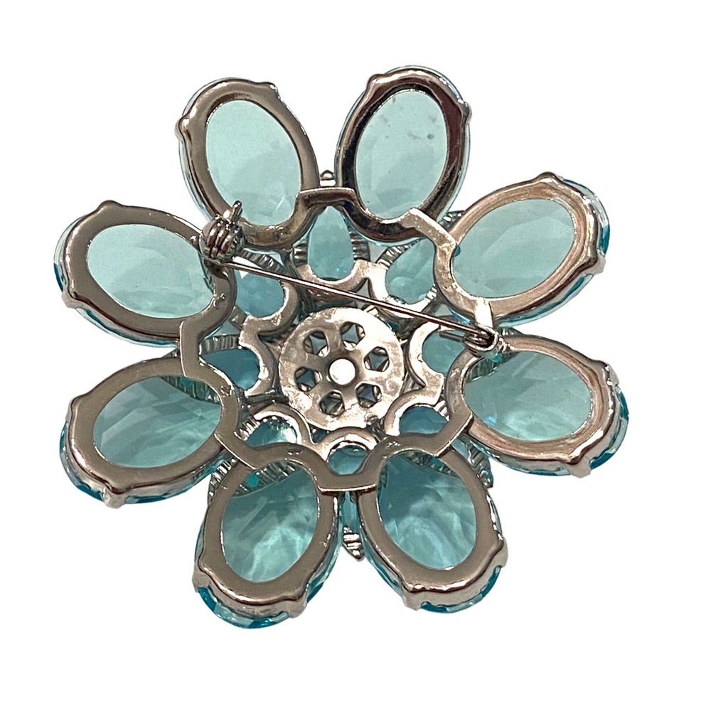 Light Blue Large Flower Brooch - Picture 3 of 3